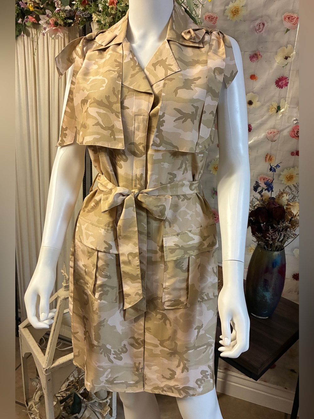 Nicole Miller Artelier Boutique Exclusive NWT 100% Silk Safari Tie Dress